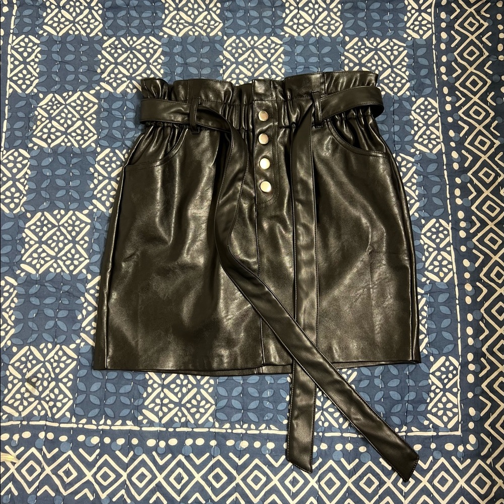 Size Medium Leather Look Skirt